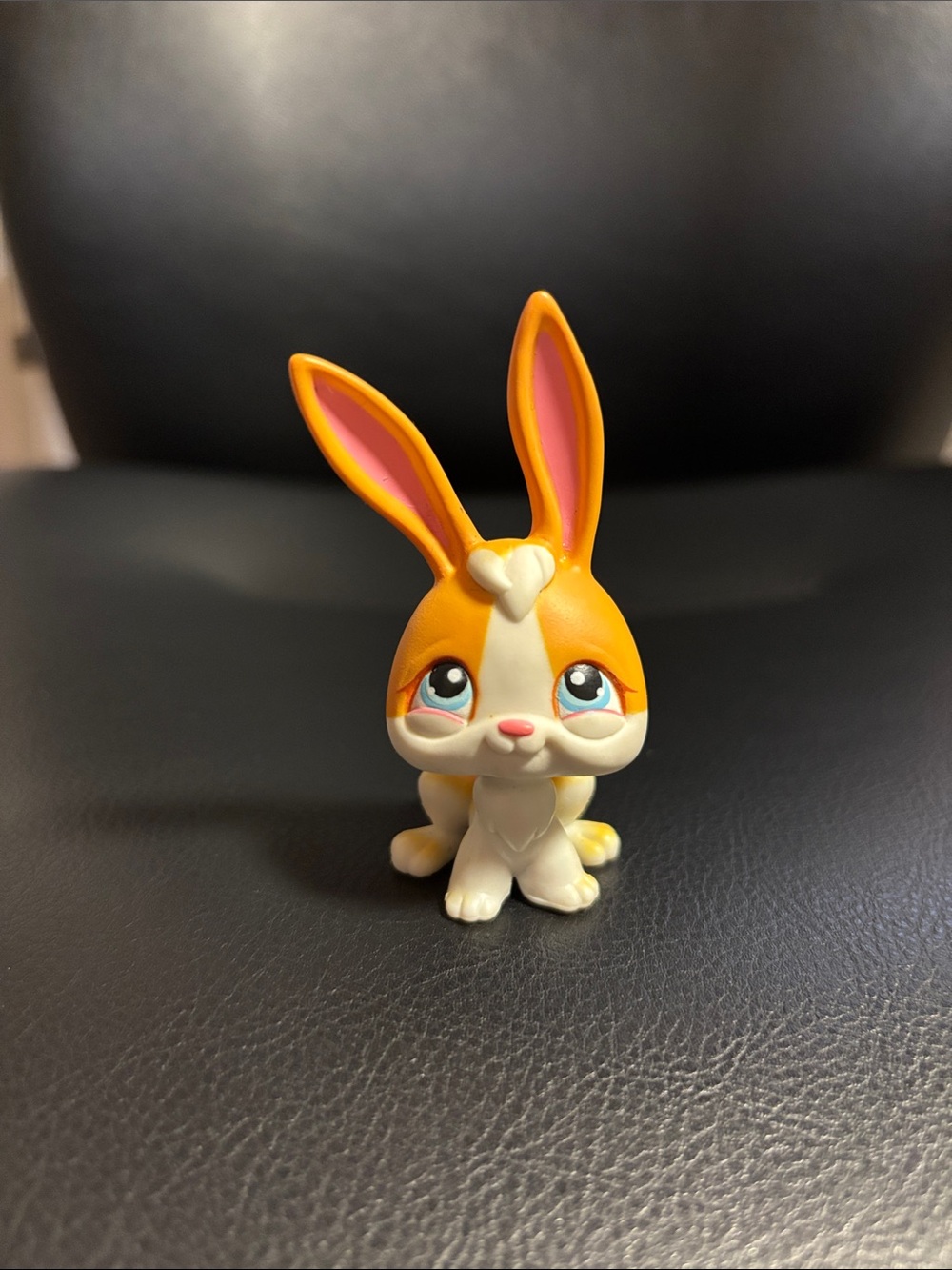Littlest Pet Shop LPS #75 Orange and White Bunny Rabbit